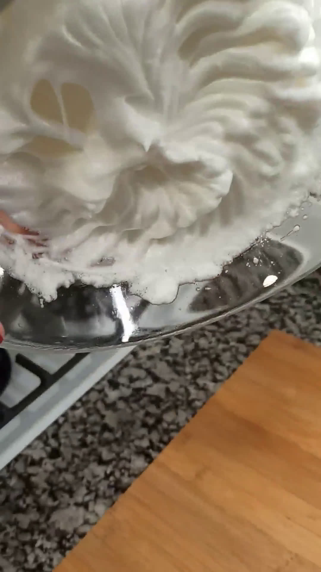 Foto del paso 3 de la receta: Crema de turrón 🥣 suave