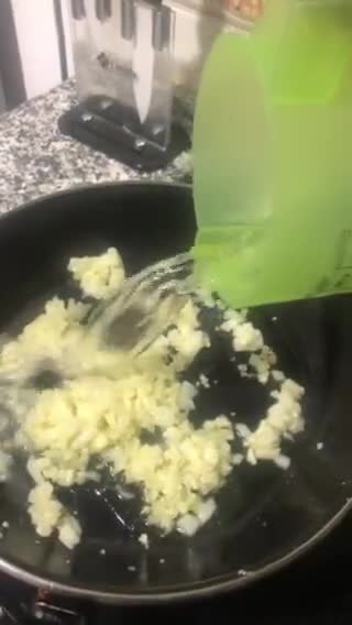 Foto del paso 3 de la receta: Alcachofas a la marinera