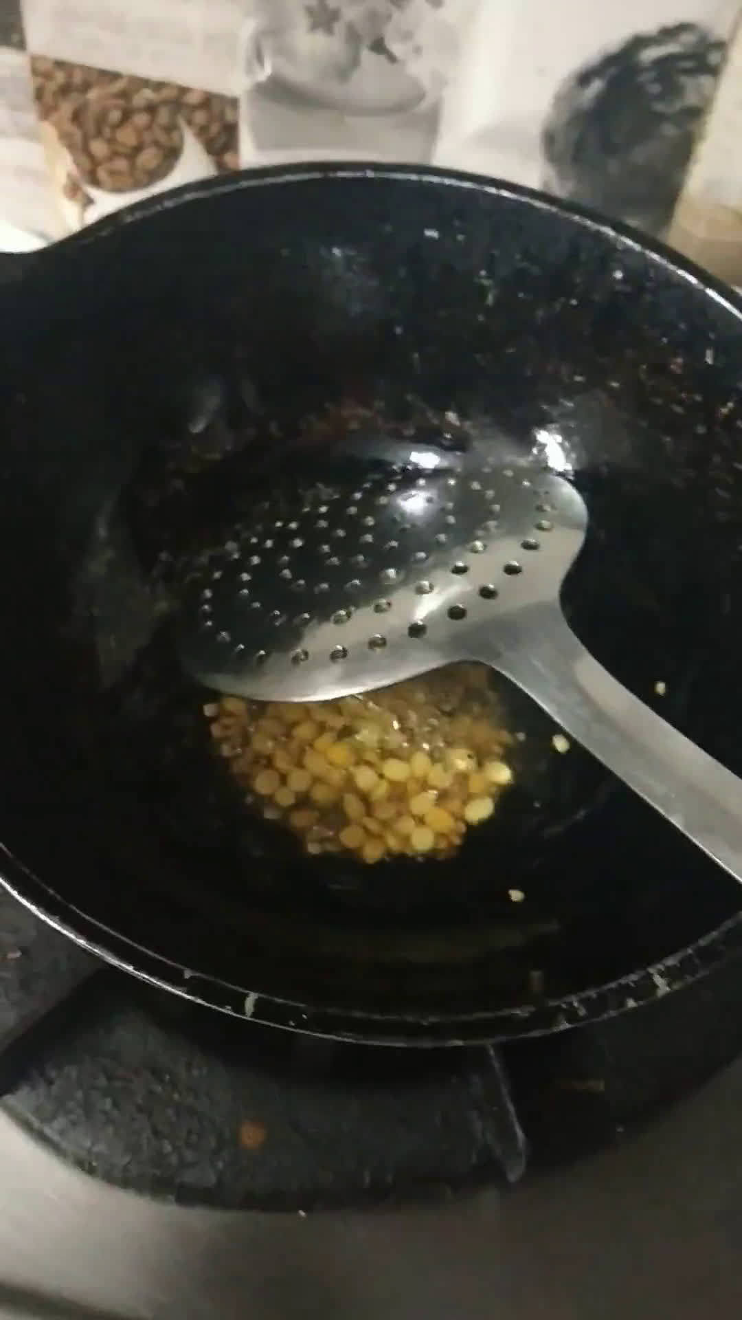 பிரெட் உப்புமா / Bread Upma ரெசிபி ஸ்டேப் 3 புகைப்படம்
