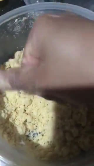 Foto del paso 1 de la receta: Crumble de manzana 🍏 individual