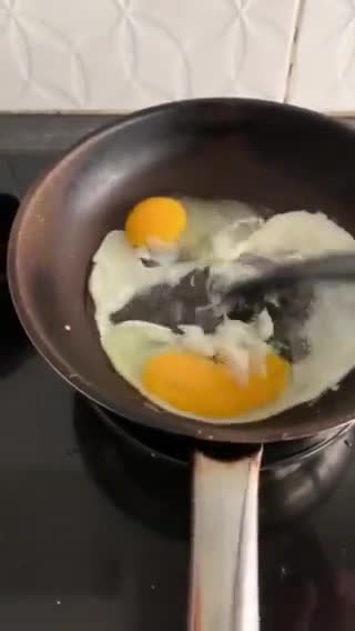 Foto langkah ke 1 dari resep Telur Tomat.