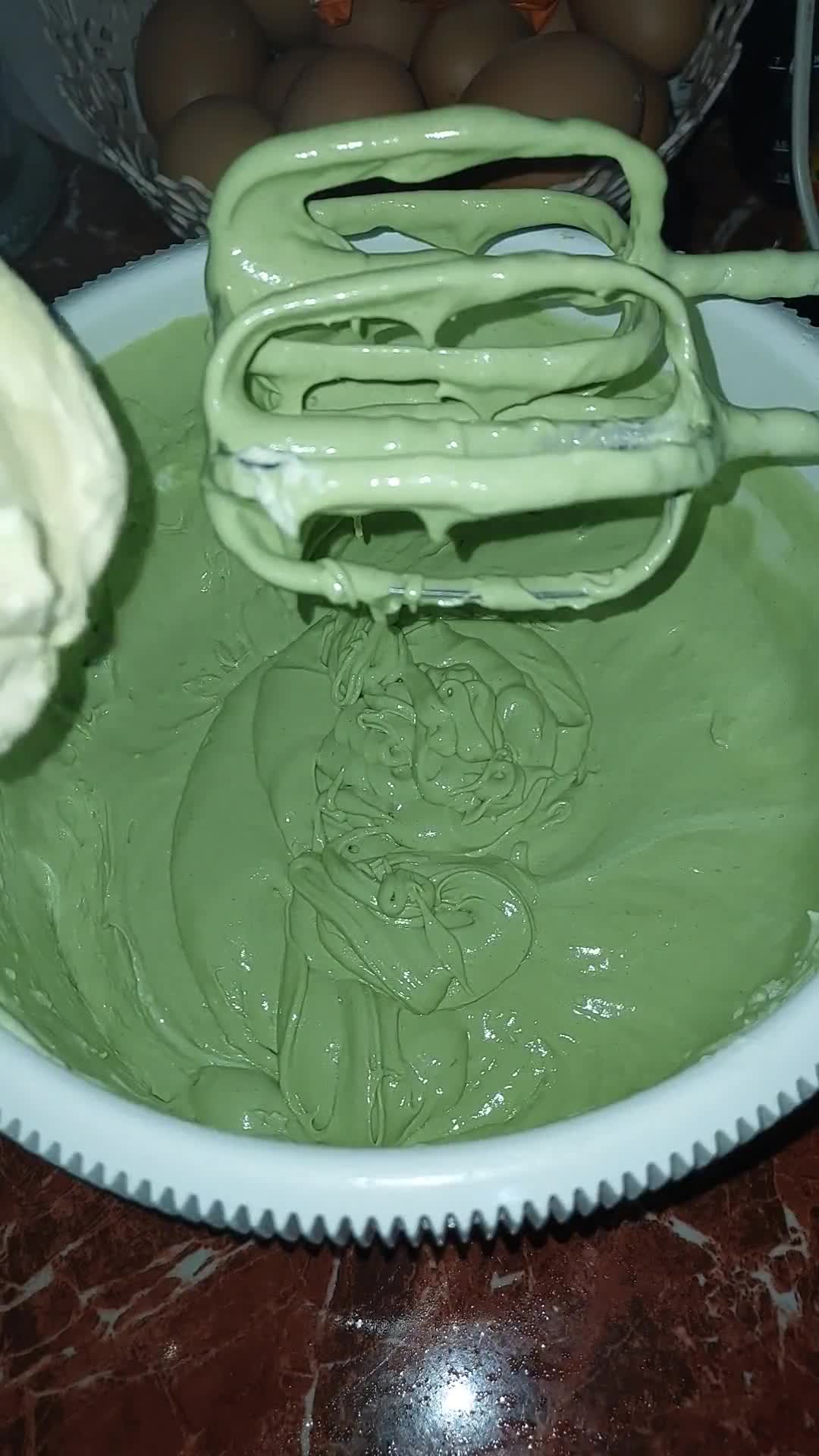 Foto langkah ke 7 dari resep Thailand Butter Cake Pandan.