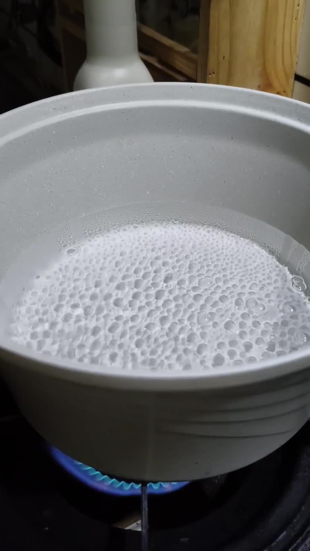 Foto langkah ke 1 dari resep Indomie Hype abis Jamur Enoki.