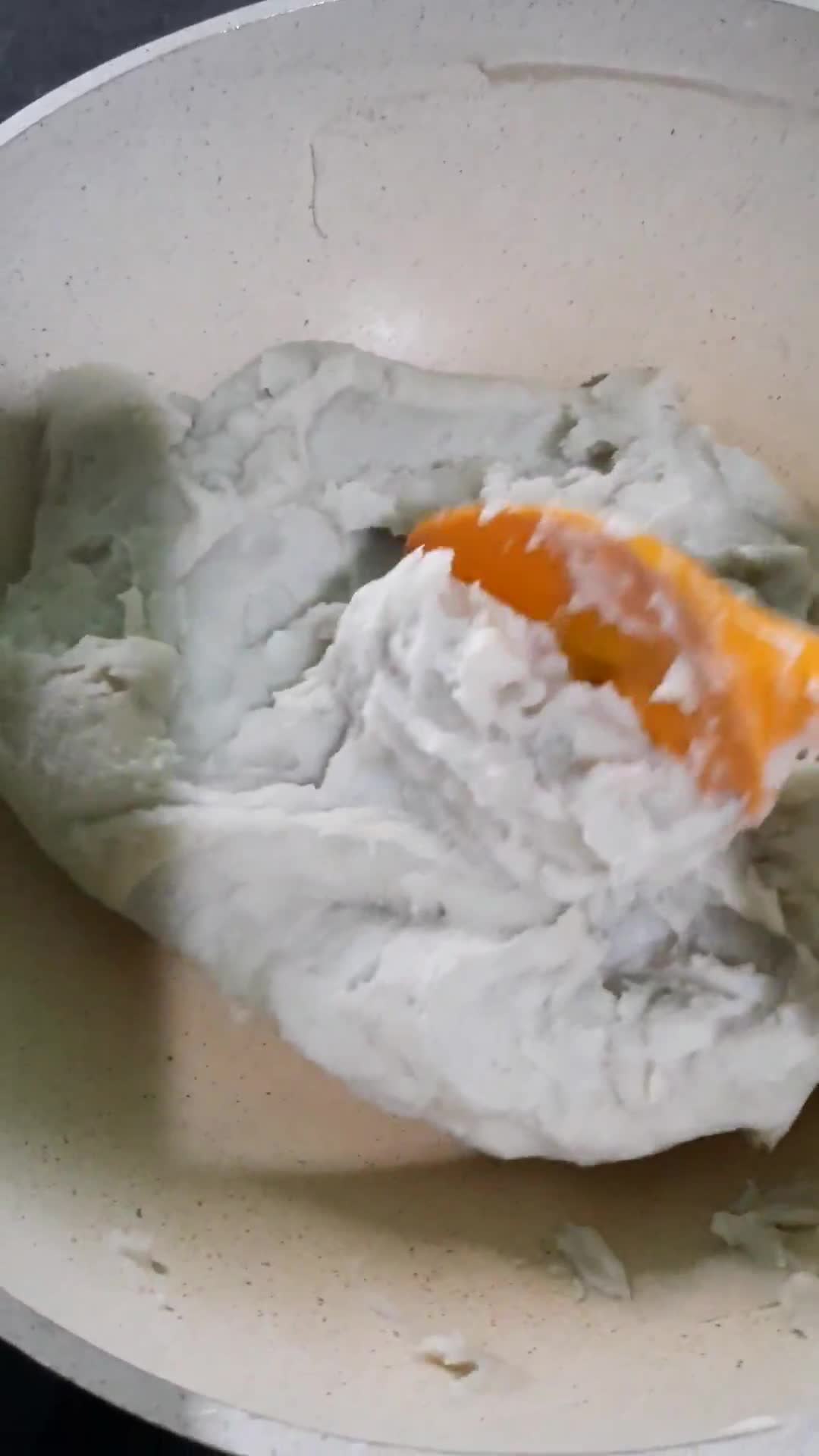 Foto langkah ke 1 dari resep Pempek Adaan Tanpa Ikan.