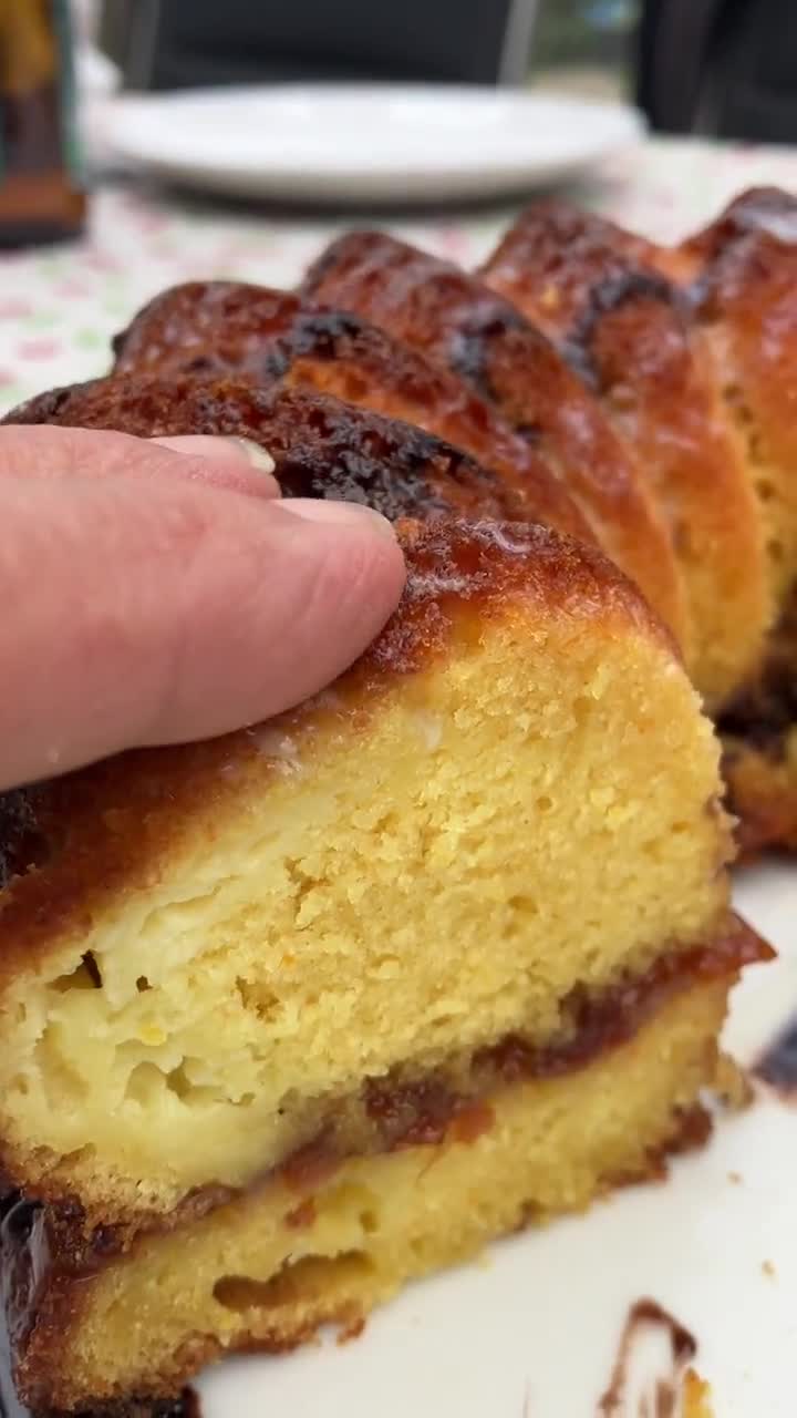 Foto del paso 13 de la receta: Bizcocho de naranja, kéfir y miel, con relleno de confitura casera de kumquat