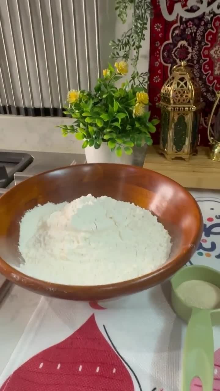 صورة لخطوة 1 من وصفة خلية نحل بالجبن