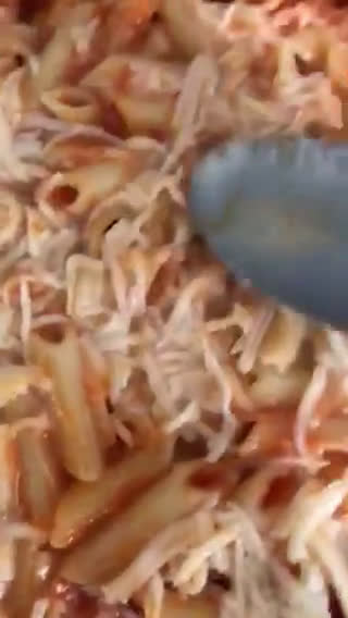 Foto del paso 11 de la receta: Macarrones con atún y costra de quesos y huevo