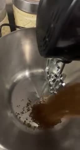 صورة لخطوة 1 من وصفة رغوة الكابتشينو ☕️