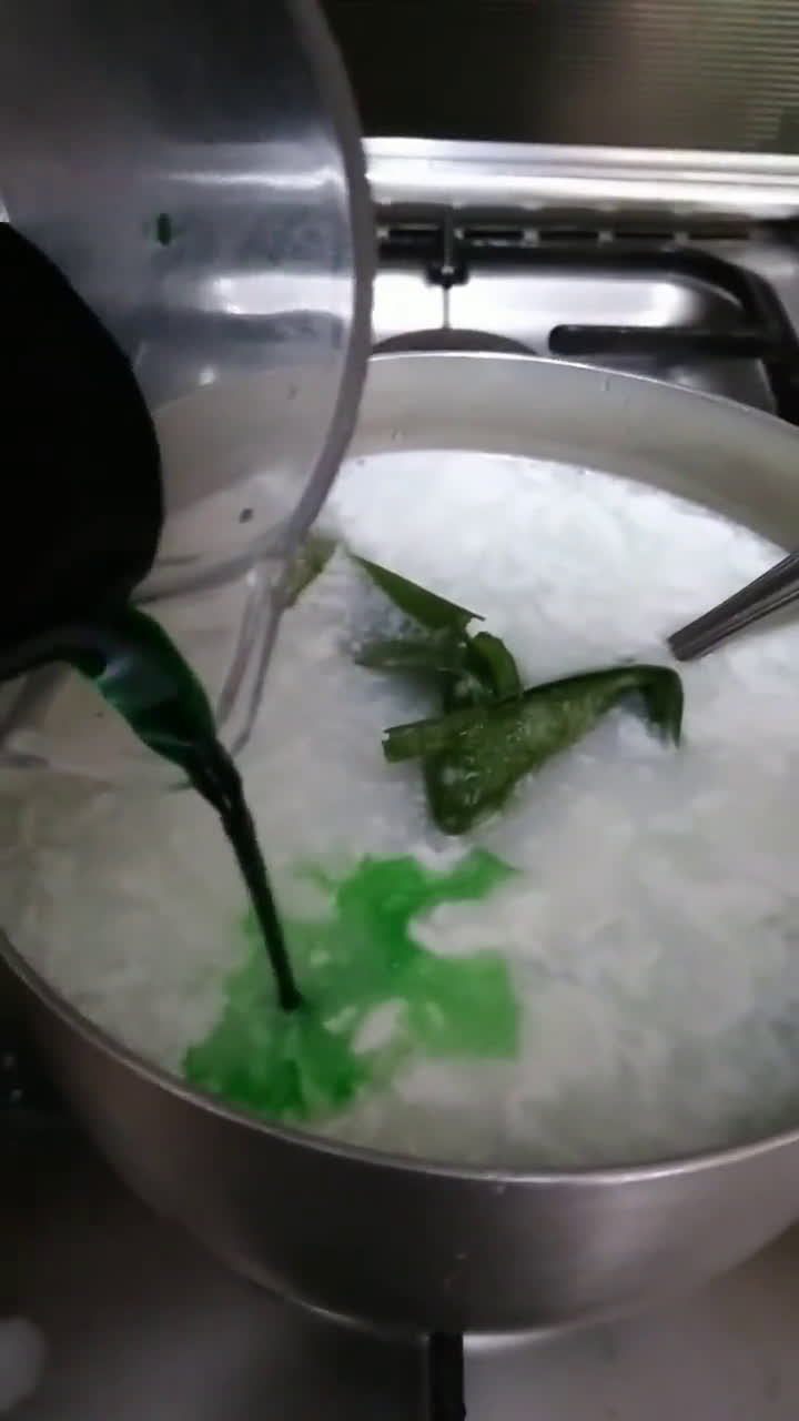 Foto langkah ke 2 dari resep Wajik Ketan Pandan.