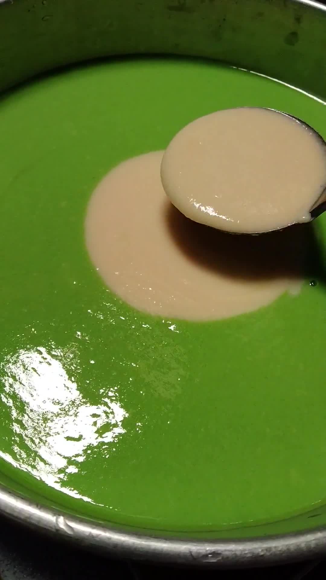 Gambar langkah 4 resipi Puding roti tembikai.