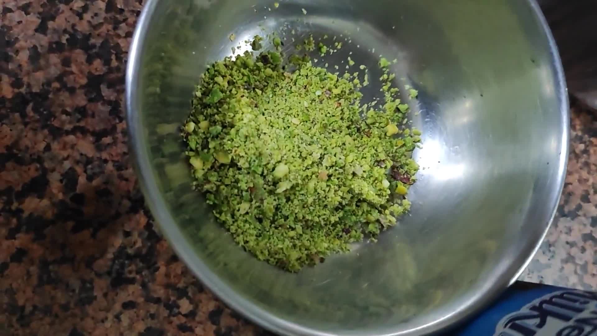 पिस्ता साबूदाना खीर (Pista Sabudana Kheer Recipe in Hindi) रेसिपी चरण 3 फोटो