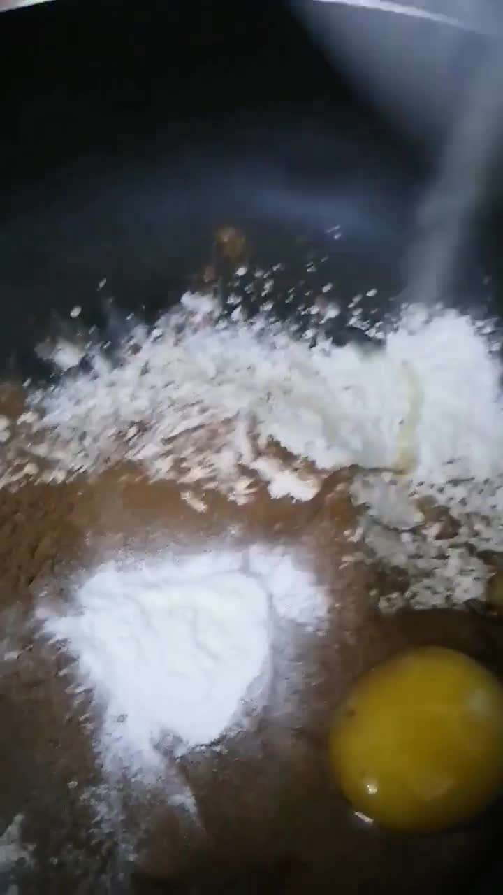 صورة لخطوة 2 من وصفة كيكة المقلاية