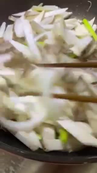 簡易洋蔥杏鮑菇炒豬肉的食譜步驟3照片