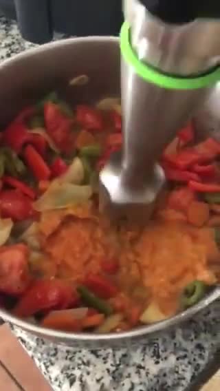 A picture of step 7 of Grandma's Chicken Drumsticks in Sauce.