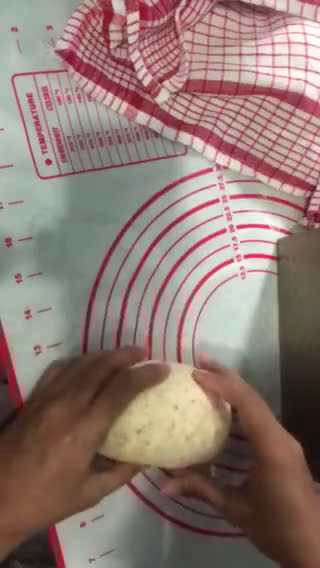 Foto langkah ke 5 dari resep Roti Gandum.