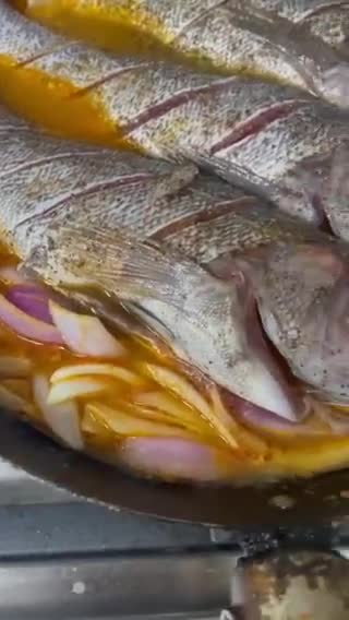 Foto del paso 5 de la receta: Sudado de cabrilla (pescado)