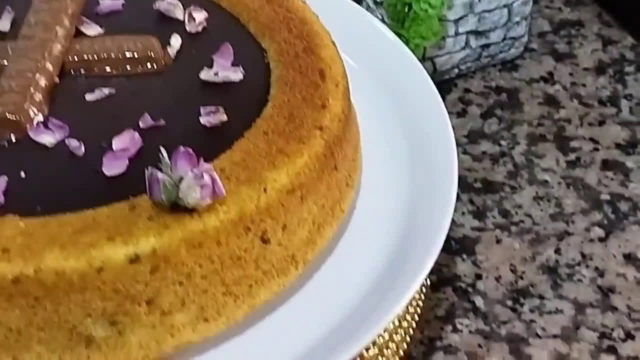 صورة لخطوة 3 من وصفة كيكة المول العجيب رائعة جدا فالمداق 👌