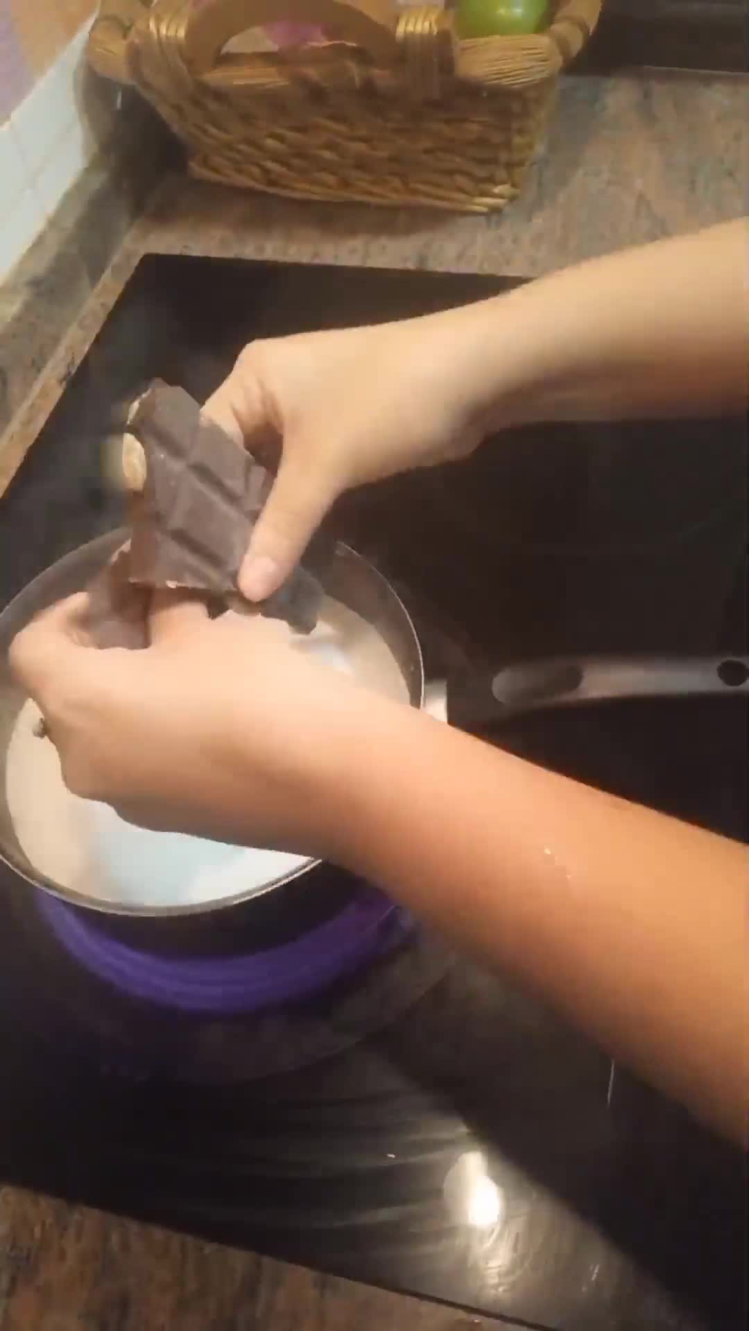 Foto del paso 1 de la receta: Chocolate caliente 🍫