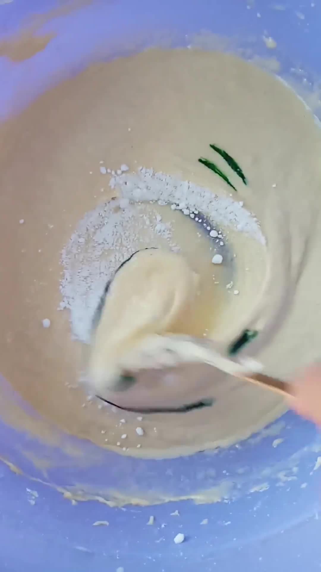Foto langkah ke 5 dari resep Klepon Pancake Pandan.
