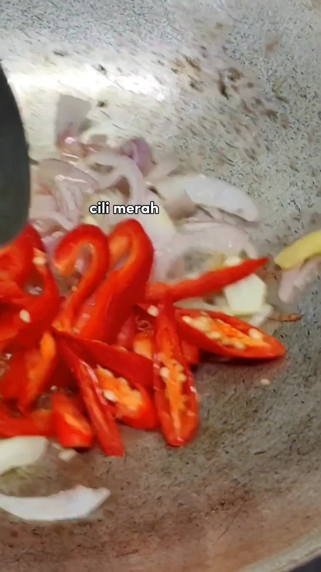 Gambar langkah 3 resipi Daging Masak Merah simple.