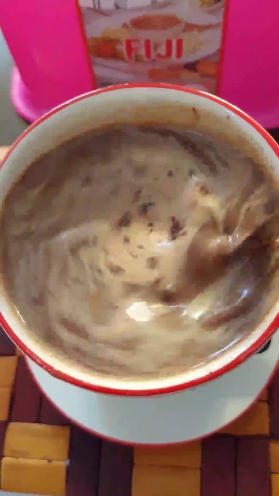 Foto langkah ke 3 dari resep Hot Choco Coffee.