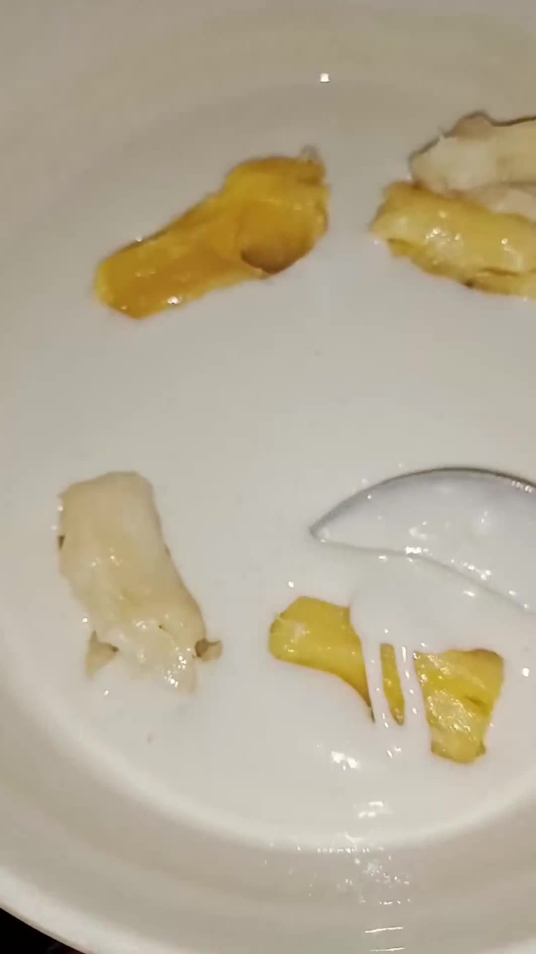 Foto langkah ke 2 dari resep Tape Goreng Tepung.