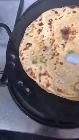आलू पराठा (Aloo Paratha recipe in Hindi) रेसिपी चरण 4 फोटो
