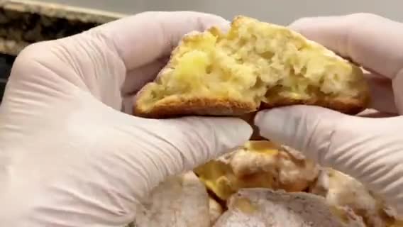 Foto del paso 14 de la receta: Pasteles esponjosos con manzana y plátano, sin gluten