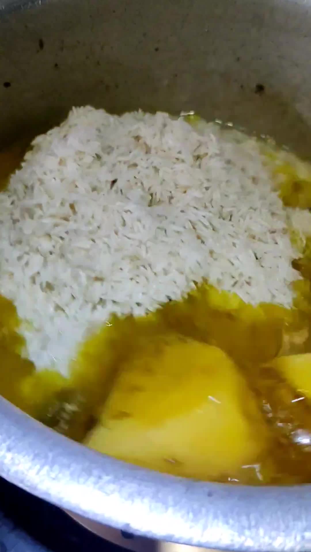 A picture of step 8 of Mutton Yakhni Pulao.