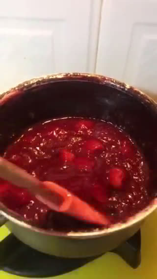 Foto do passo 5 de Cheesecake de Morango