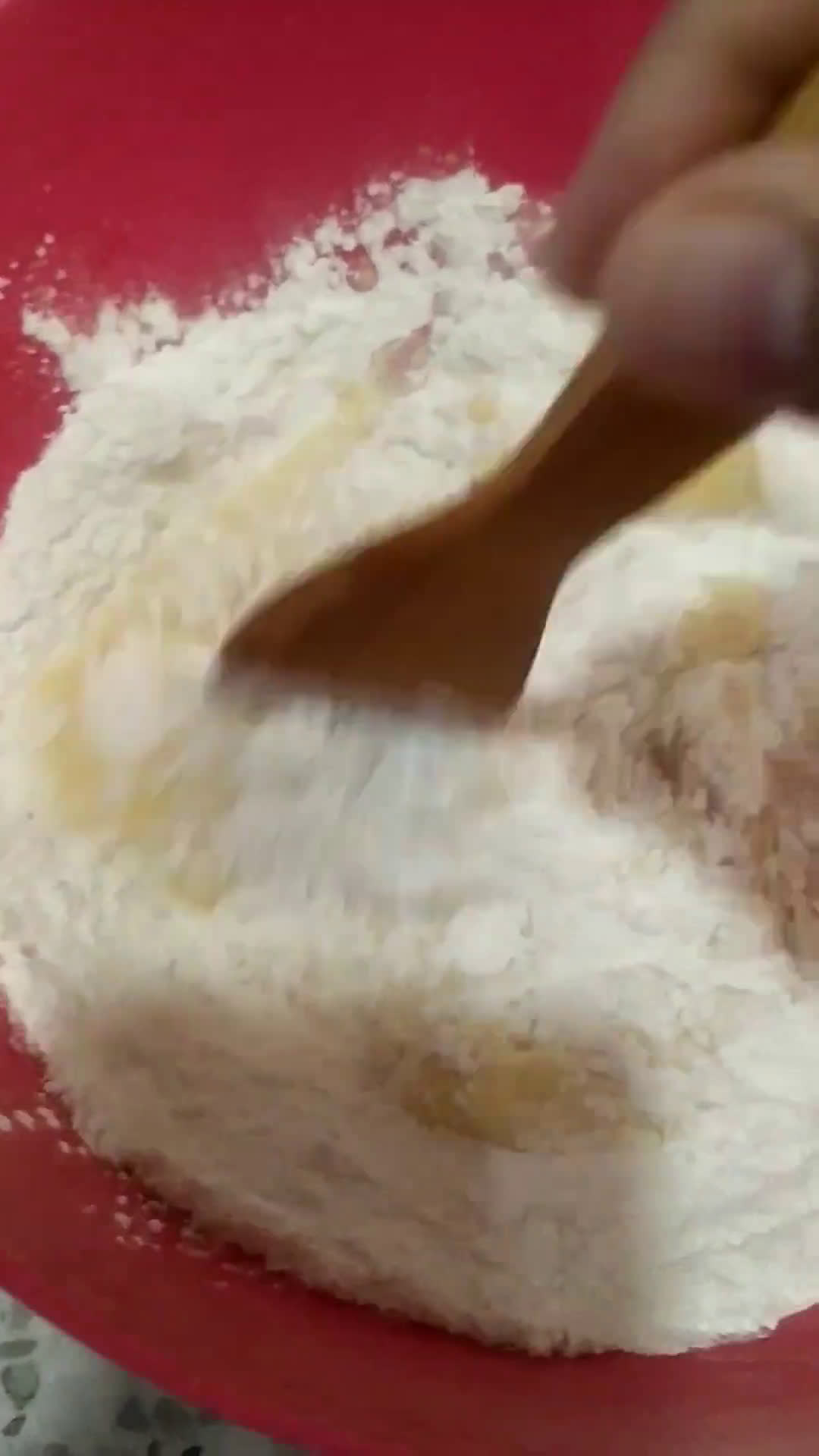 Foto langkah ke 2 dari resep Donat Mochi.