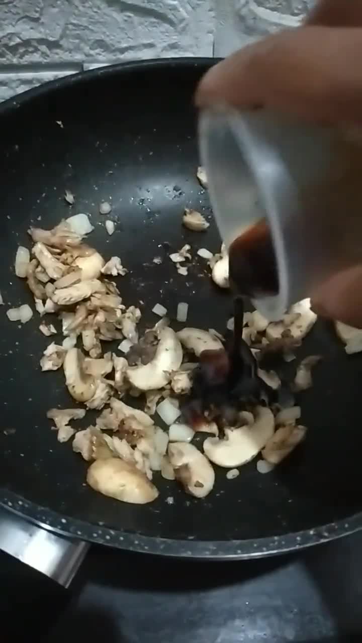 Foto langkah ke 3 dari resep Lomie Kangkung.