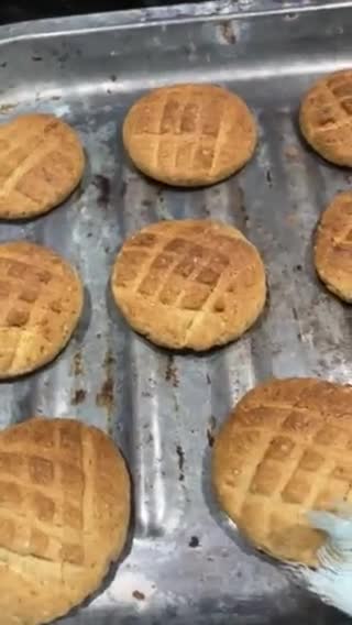 आटा बिस्कुट (aata biscuit recipe in hindi) रेसिपी चरण 10 फोटो