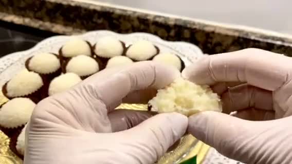Foto del paso 8 de la receta: Bombones de coco