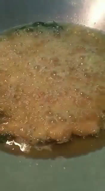 Gambar langkah 4 resipi Kuih siput.