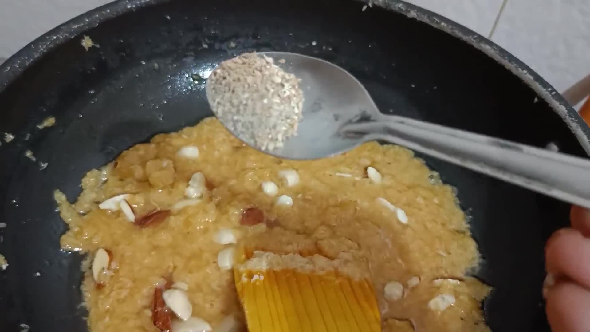 नारळी भात(Nariyali Bhat recipe in hindi) रेसिपी चरण 4 फोटो