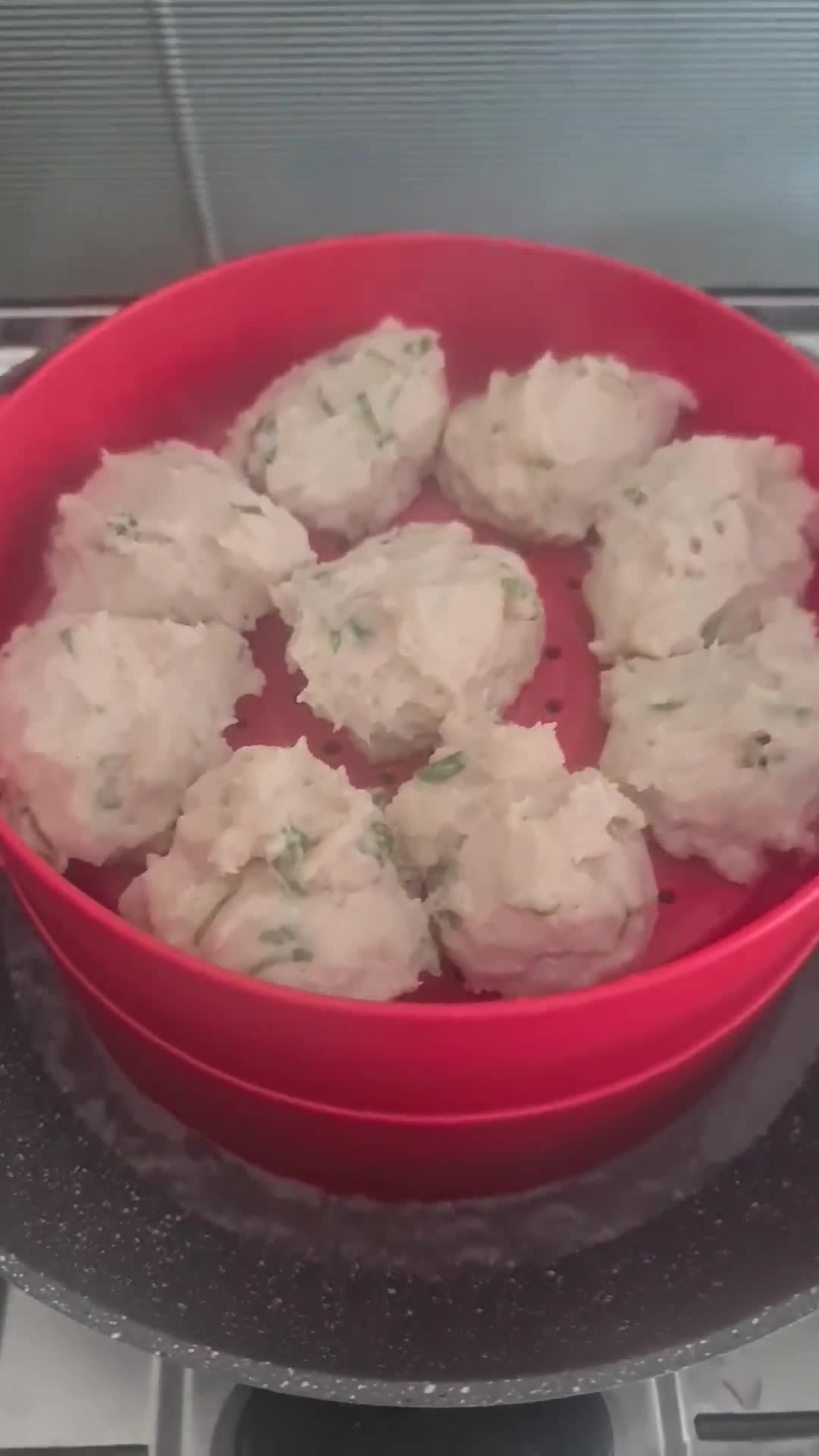 Foto langkah ke 2 dari resep Siomay Ayam Express.
