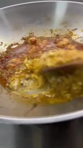 Gambar langkah 3 resipi Indomie Pedas (R246).
