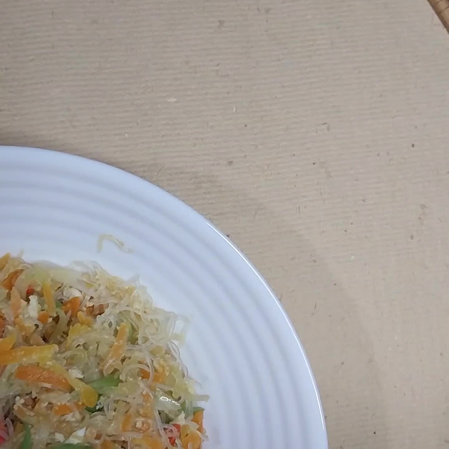 Foto langkah ke 5 dari resep 145. Bihun tumis Labu Wortel.
