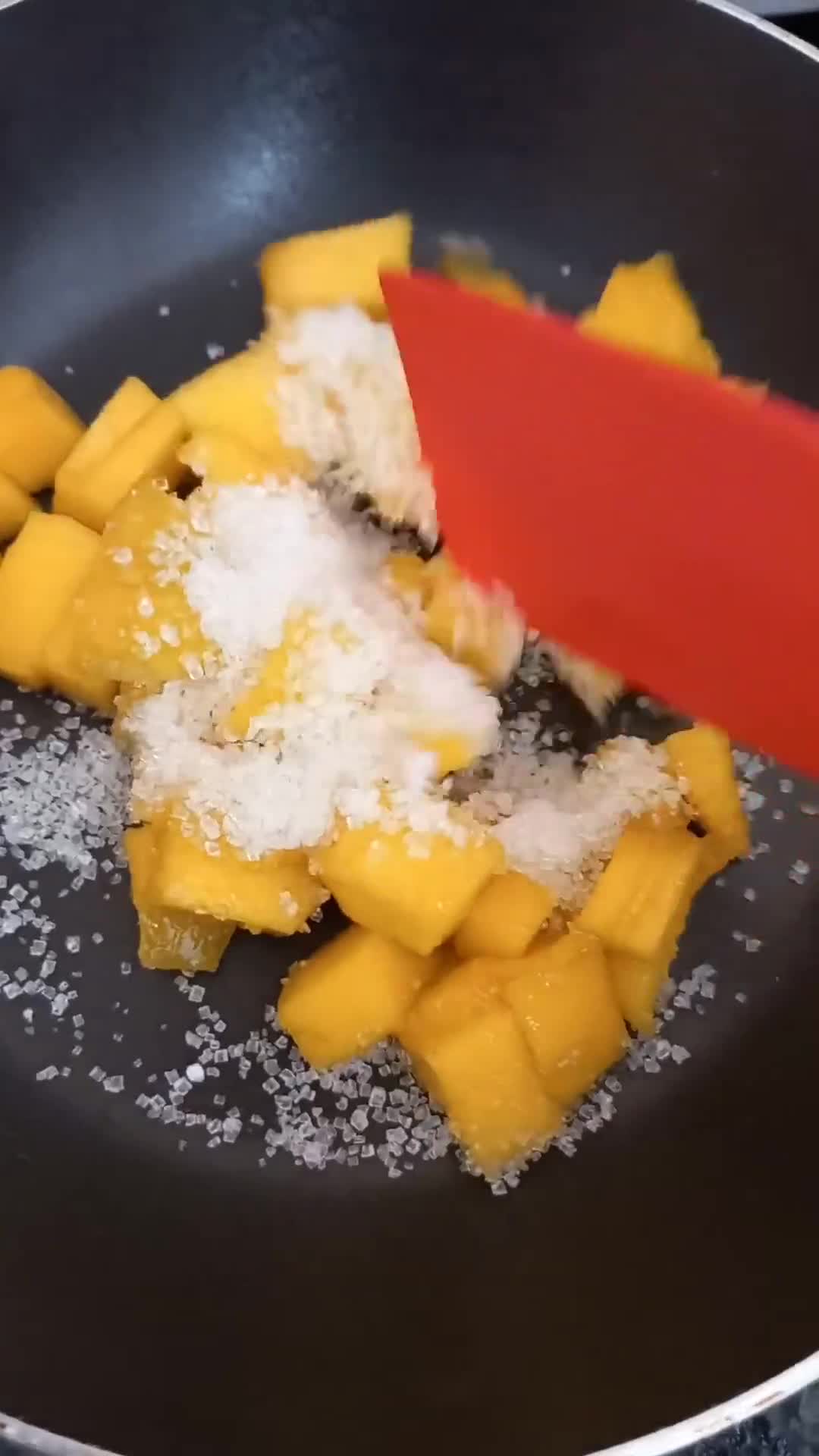 Foto langkah ke 3 dari resep Mango Oat Cake.