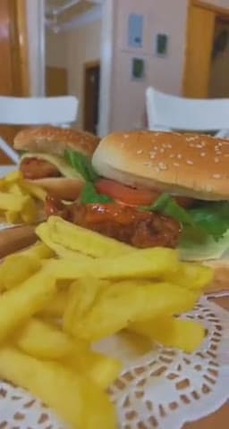 صورة لخطوة 5 من وصفة برجر صدور الدجاج 🍔