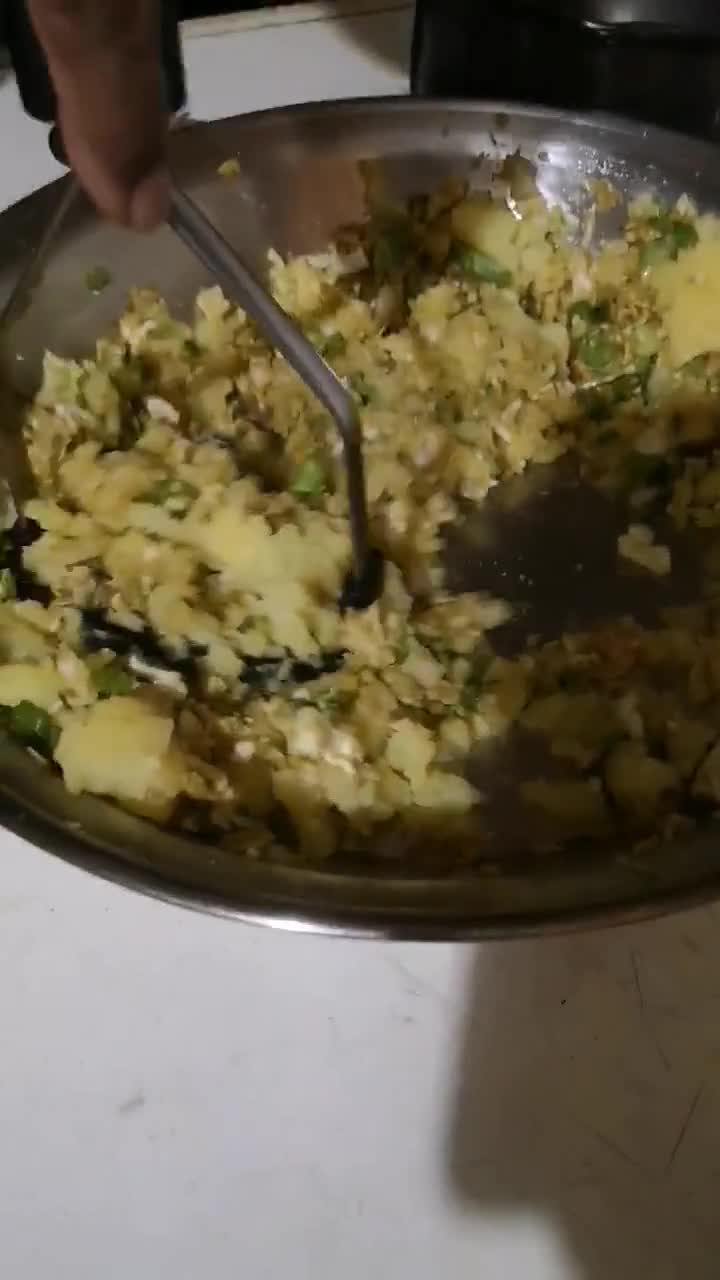 A picture of step 2 of Potato cutlets.