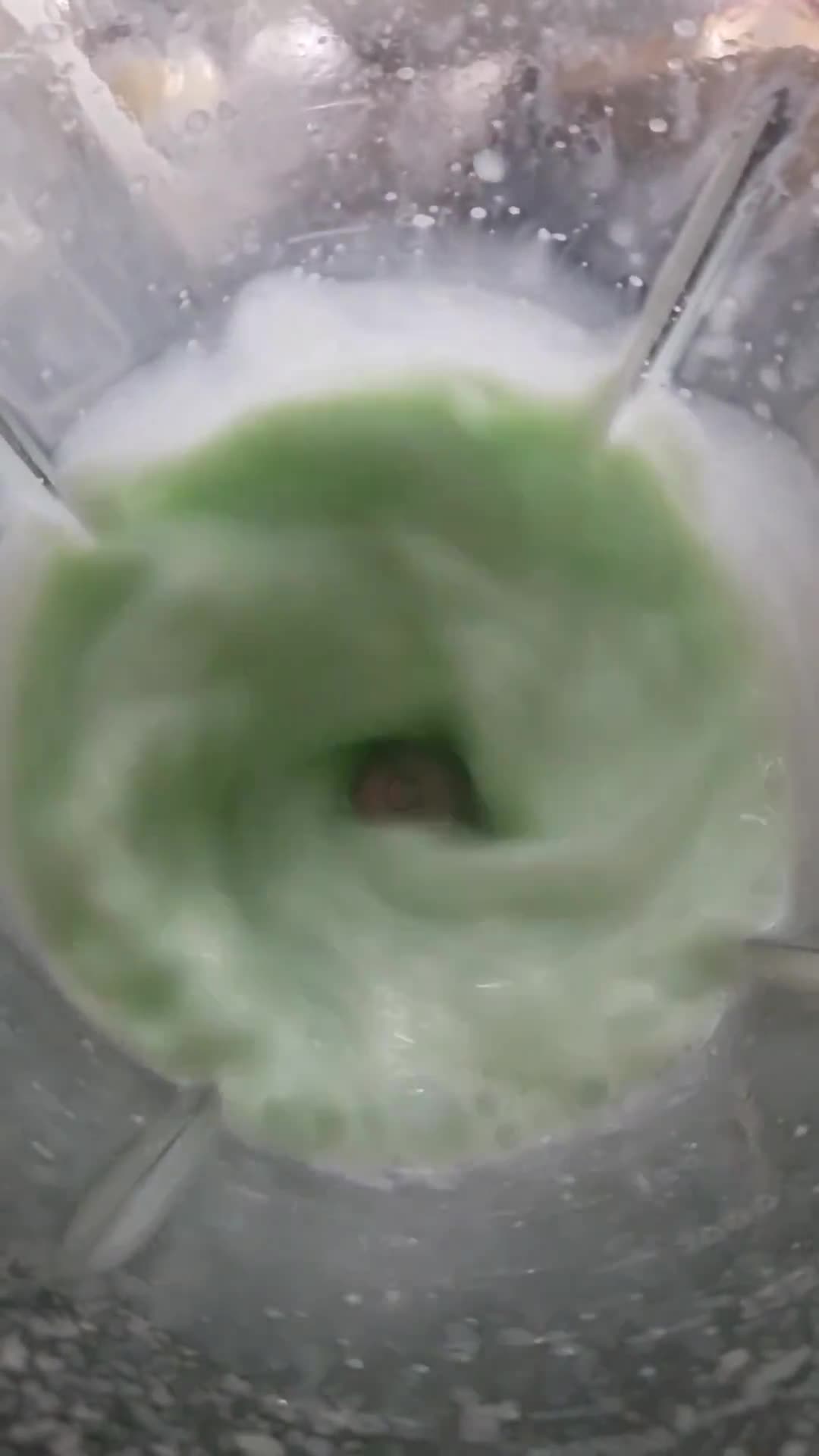 Foto langkah ke 1 dari resep Melon Lime Soda.
