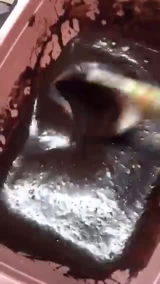 Gambar langkah 3 resipi Kek coklat.