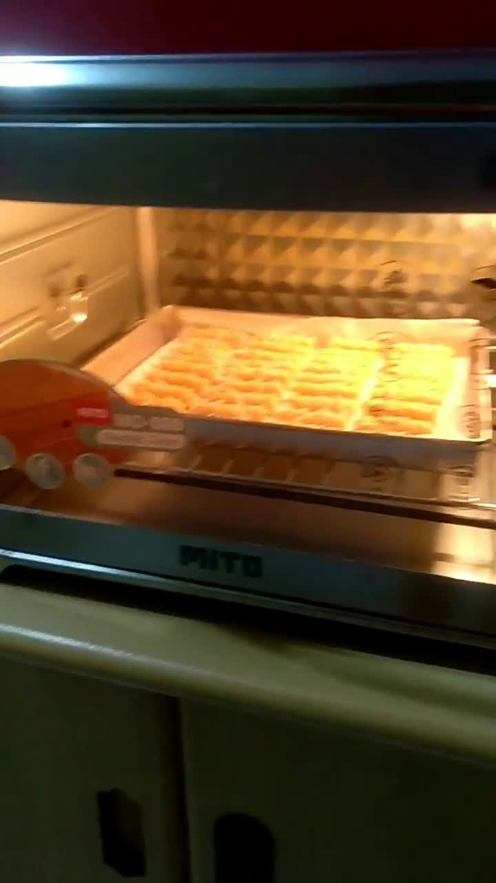 Foto langkah ke 4 dari resep Hampers kue kering.