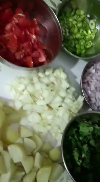 झालमुड़ी (Jhal Muri recipe in Hindi) रेसिपी चरण 2 फोटो
