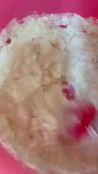 صورة لخطوة 1 من وصفة لقيمات لذيذه