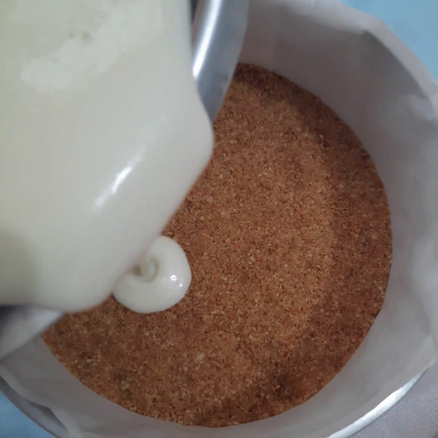 Foto langkah ke 4 dari resep New York cheesecake.