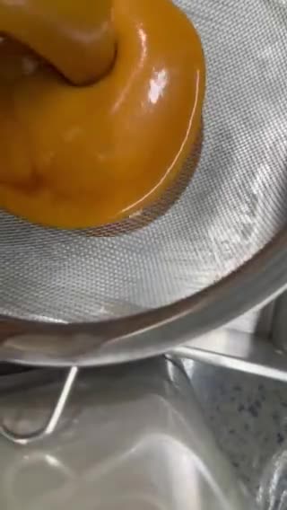 Gambar langkah 8 resipi Kek Gula Hangus.