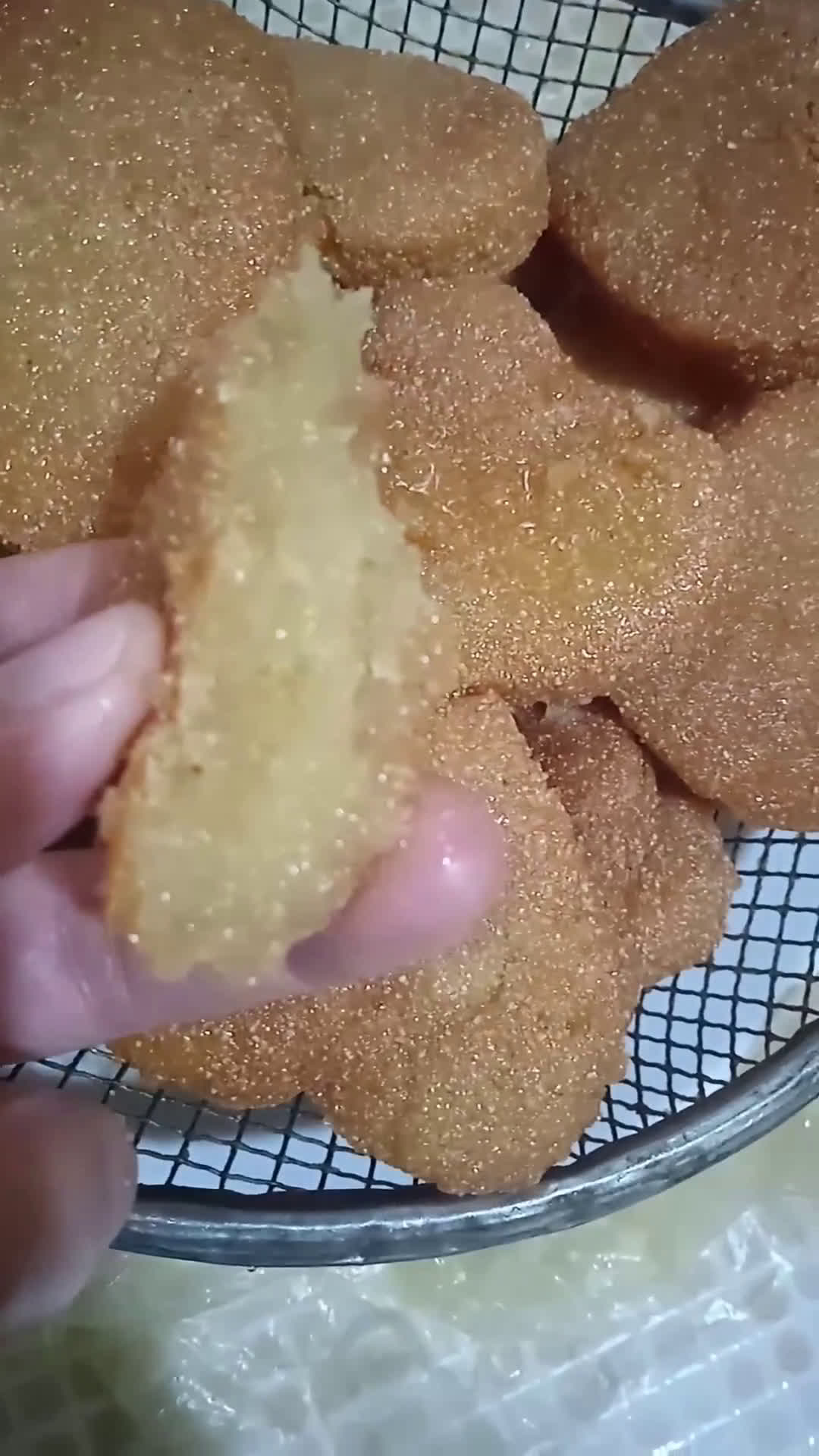 صورة لخطوة 4 من وصفة قلوب متقبة معسلا حتى لقلبها😜